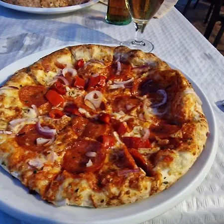 埃尔黑古洛露营酒店 营地